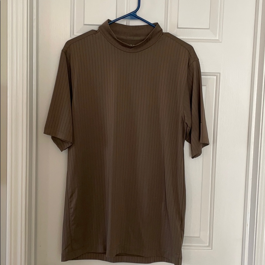 Nike Golf Short Sleeve Turtle Neck Nike Golf Short Sleeve Turtle Neck